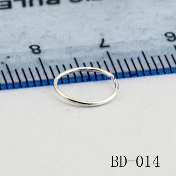 Nose ring - Picture 2 of 3